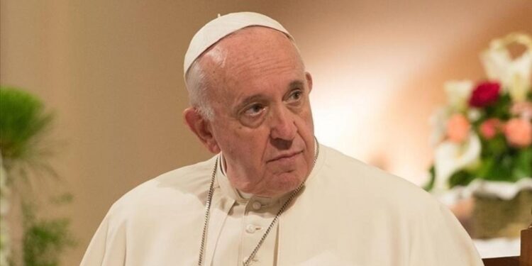 Papa Francis hayatını kaybetti