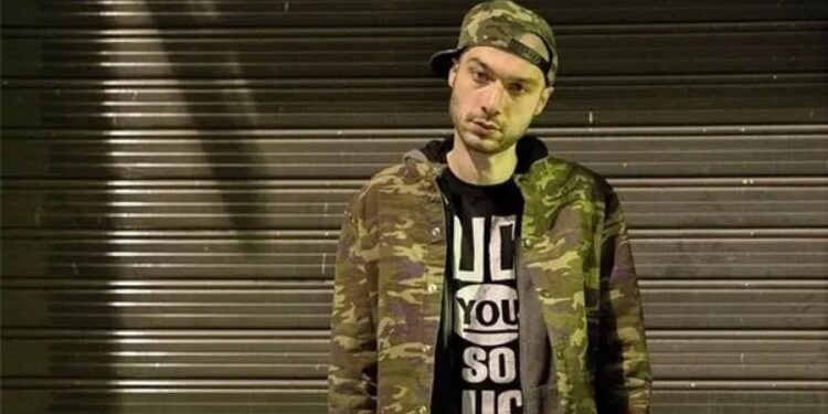 Rapçi ‘Sansar Salvo’ şiddetten tutuklandı