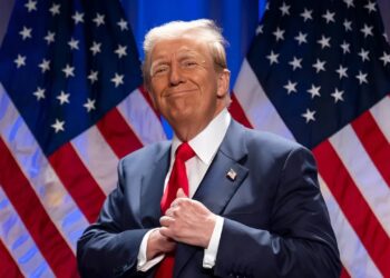 ABD Başkanı Trump'ın İlk 100 Günü... Kendisini Öve Öve Bitiremedi, Selefi Biden'ı Suçladı