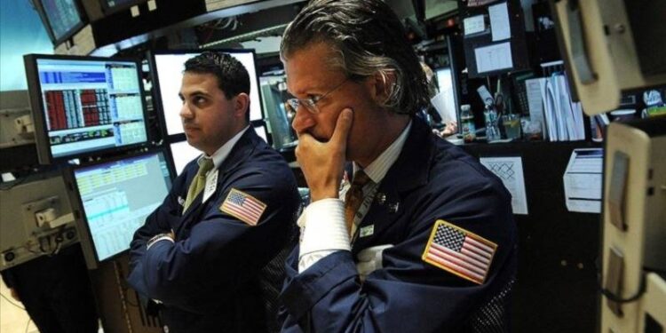 ABD borsaları sert düşüşle açıldı