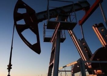 ABD, bu yıl için petrol fiyatı tahminini aşağı yönlü revize etti