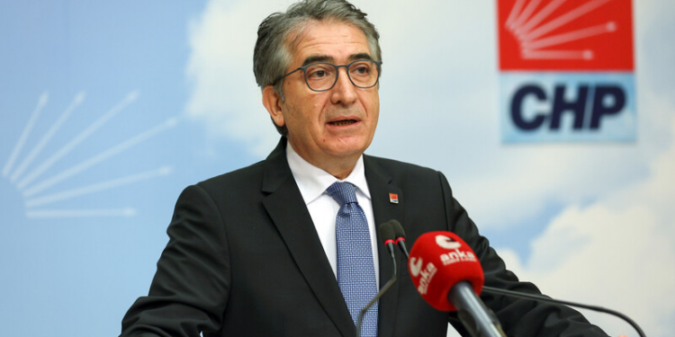 ABD gümrük vergileri başta otomotiv olmak üzere ülkemizi etkileyecek