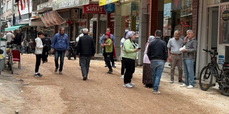 AFAD: 184 artçı oldu; belli büyüklükte depremler sürebilir