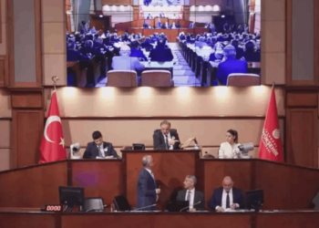 AKP Grubunun Önerileri İBB Meclisinde Reddedildi