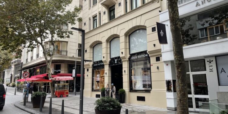 Abdi İpekçi Caddesi kira şampiyonu oldu!