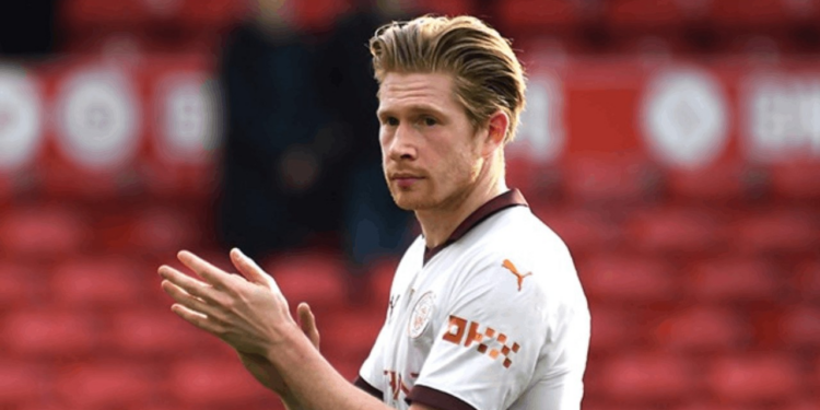 Adı Fenerbahçe ve Galatasaray'la Anılıyordu: De Bruyne Kararını Duyurdu