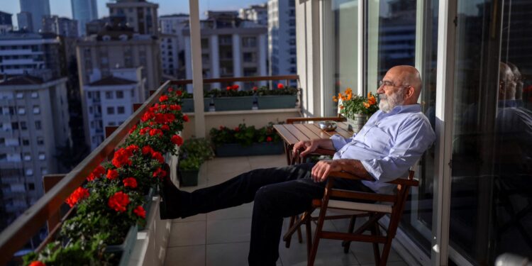 Ahmet Altan: Türkiye'de yazarlar tehlikede