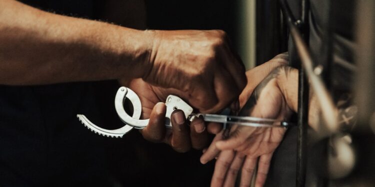 Aileler isyan etti: Çocuklarımızı serbest bırakın