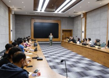 Amed Tiyatro Festivali’nde ‘Sahne için yazmak’ atölyesi