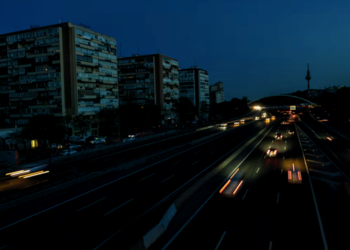 Avrupa’nın karanlık günü: Pazartesi 12.33’de aniden kesilen elektrik İspanya’da geri gelmeye başladı