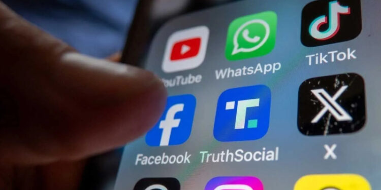 BTK ''milli güvenlik'' ve ''kamu düzeni'' gerekçesiyle sosyal medyaya erişimi doğrudan engelleyebilecek
