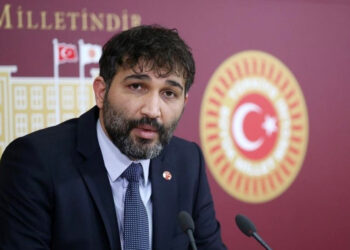 Barış Atay: Kibrinizden odalara sığamıyordunuz