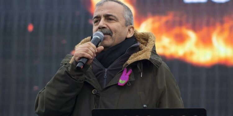 Barış girişimcileri: Önder'in sağlığına kavuşacağına inanıyoruz