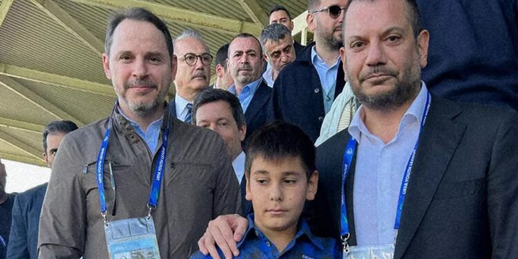 Berat Albayrak Uzun Süre Sonra Görüntülendi