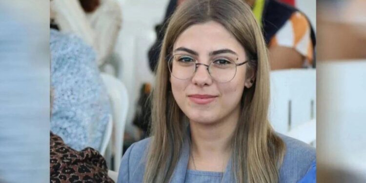Berkay Gezgin'den böbrek ve kalp hastası Esila Ayık için özgürlük çağrısı