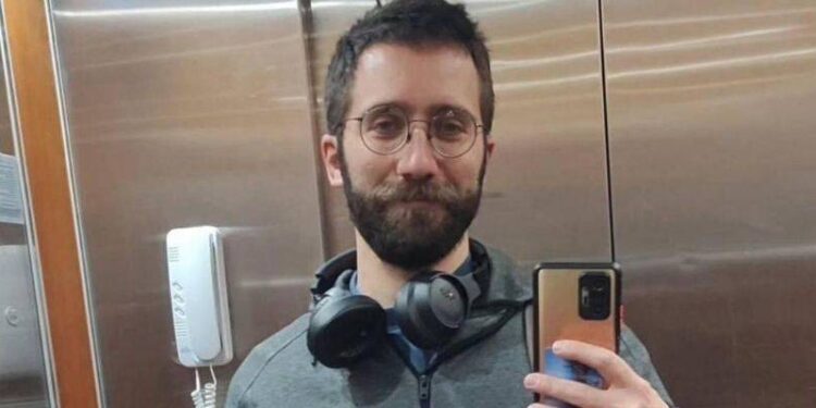 Boykot çağrısı yapan fenomen doktor Enes Özel gözaltında