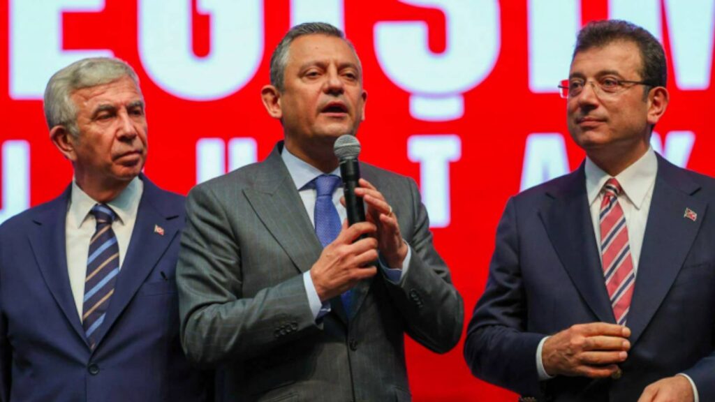 CHP'nin cumhurbaşkanı adayı Özgür Özel olursa oy verir misiniz?