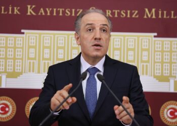 Cezaevindeki annelere destek çağrısı: ‘Zulme dur demeliyiz’