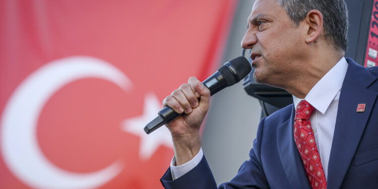 'Cunta' tanımı rahatsız etti: AKP'liler Özel'e cevap verme yarışına girdi