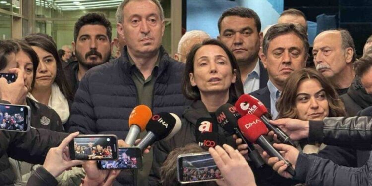 DEM Parti'den Sırrı Süreyya Önder İçin Yeni Açıklama: 'Bu Badireyi de Atlatacak'