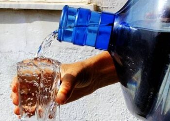 Damacanadan bir bardak su 1 lira 30 kuruşa doluyor; 4 ayda 3 kere zam geldi