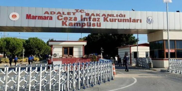 Depremin Merkez Üssüydü... Silivri Cezaevi'ndeki Tutukluların Durumu Nasıl? CHP'li Özgür Çelik Açıkladı