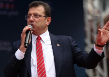 Ekrem İmamoğlu’ndan Kurultay Delegelerine Mektup