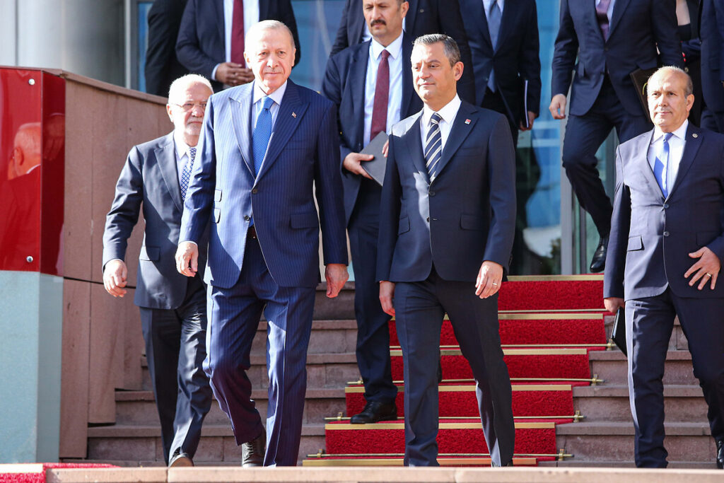Erdoğan ve Kalın, CHP'den bakın ne istemişler!