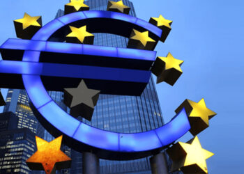 Euro Bölgesi'nde yıllık enflasyon martta düştü
