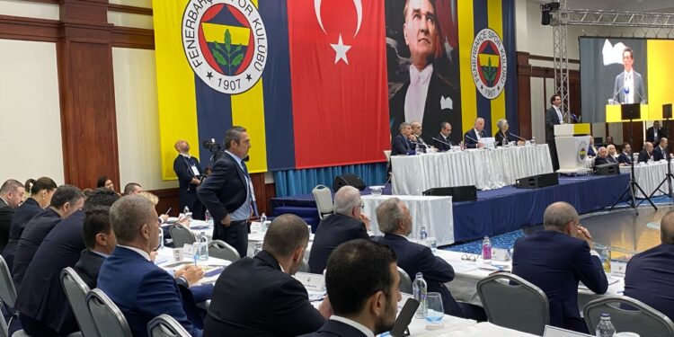 Fenerbahçe'de Kritik Gün, Ali Koç Konuşacak