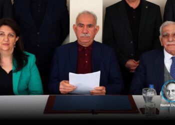 Herkesin geçmişi bir kez daha gözden geçirmesine ihtiyaç var; şimdi sıra silahlara vedada ve barışta