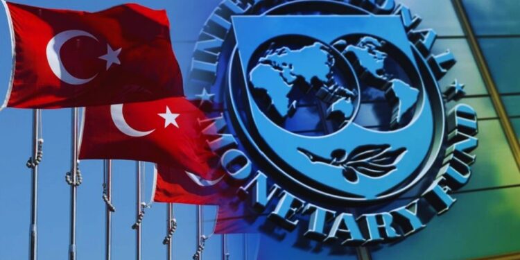 IMF'den Türkiye Değerlendirmesi: Büyüme Tahmini Yükseldi, Risklere Karşı Uyarı Geldi