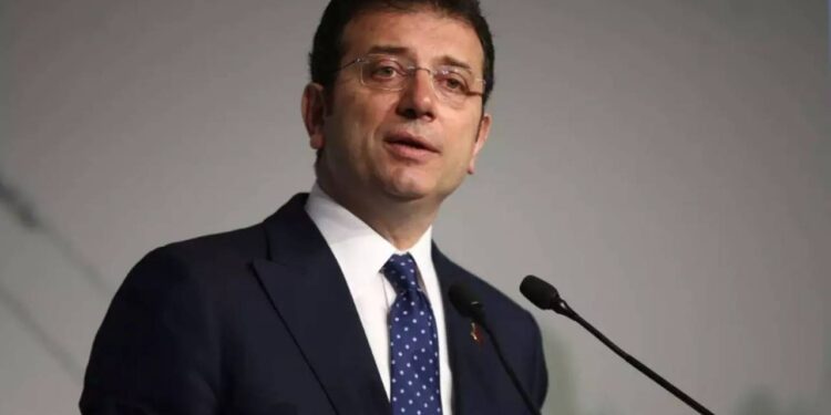 İmamoğlu'ndan Özel'e Tebrik