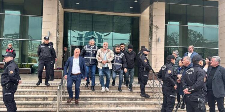 İmza standında CHP üyesini bıçaklayan şüpheli tutuklandı