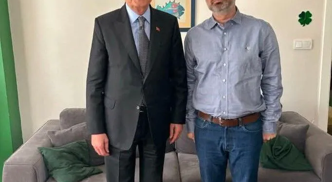 İsmail Saymaz’dan ‘el öptü’ iddialarına yanıt