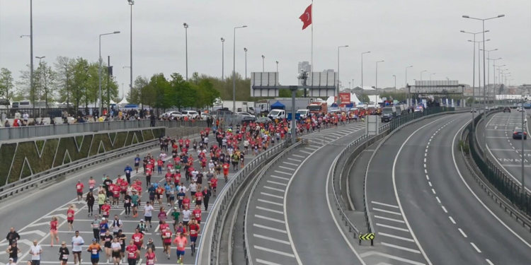 İstanbul Yarı Maratonu'nda Kazananlar Belli Oldu
