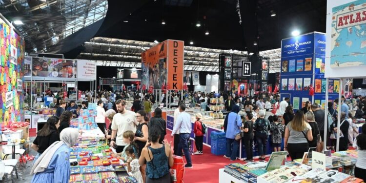 Kepez Kitap Fuarı 25 Nisan'da Başlıyor