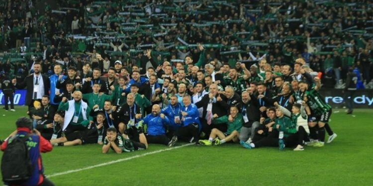 Kocaelispor 16 Yıl Sonra Süper Lig'de