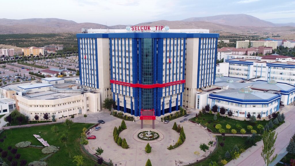 Konya'da kadın hastaları taciz eden iki doktor gözaltına alındı