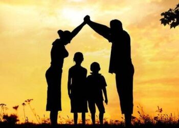 Koruyucu aileye, biyolojik annesinin geri aldığı çocukla görüşme izni