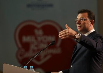 Kurultay Öncesi İmamoğlu'ndan Açıklama! 'Kayyım' Mesajı Dikkat Çekti