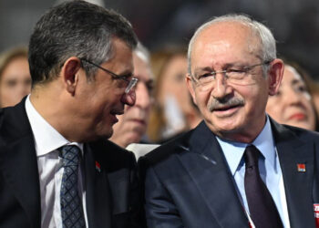 Mahkemeden CHP kurultaylarına ilişkin yeni adım