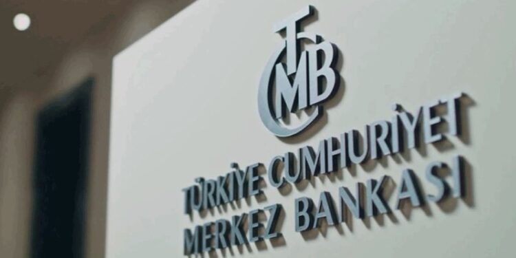 Merkez Bankası'nın yarın faiz artırmaktan başka seçeneği yok gibi görünüyor