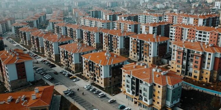 Ne İstiklal Ne Bebek Ne de Bağdat Caddesi! İstanbul'un Rekoru O Caddede, Kimse Geçemedi