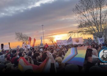 Onların küçümsediği Z kuşağı, zincirleri kıran kuşak olacak!