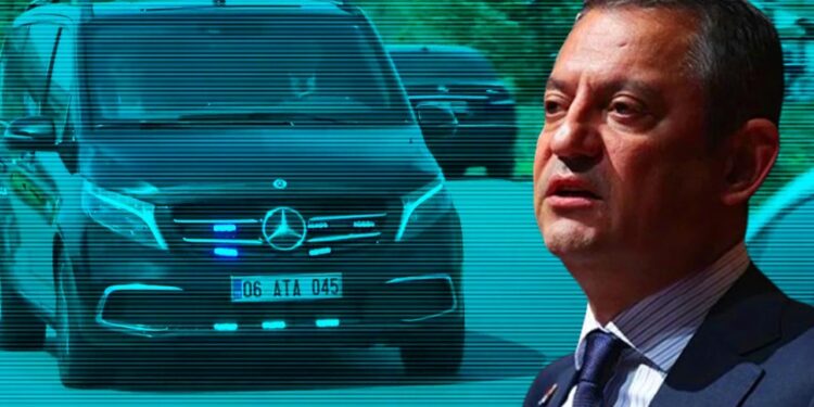 Özgür Özel Silivri'de Ekrem İmamoğlu'nu Ziyaret Ediyor