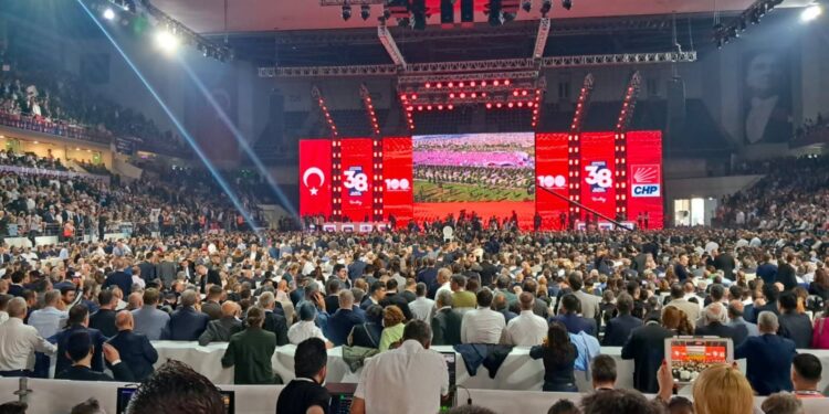 "Para veya menfaat talep etmedim, teklif de edilmedi"