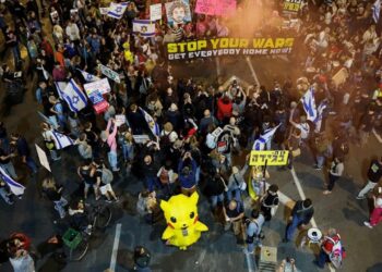 Pikachu Şimdi de İsrail'de! 'Gazze' Protestolarında En Öndeydi