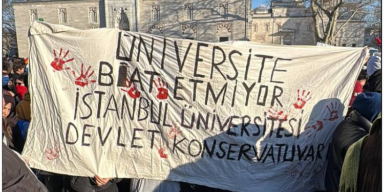 Polis, boykota katılan öğrencilerin ailelerini aradı