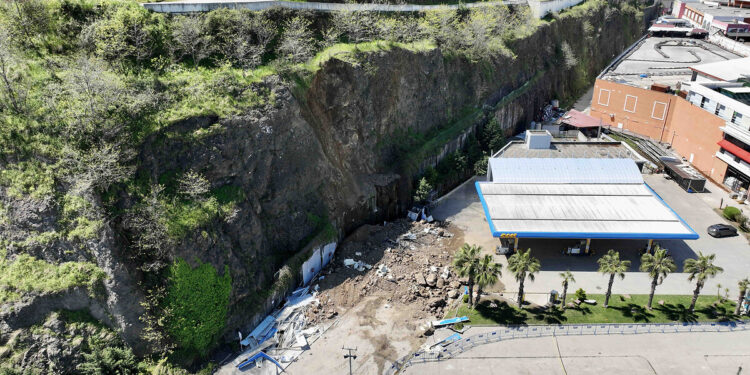 Samsun'da aynı bölgede ikinci kez heyelan meydana geldi